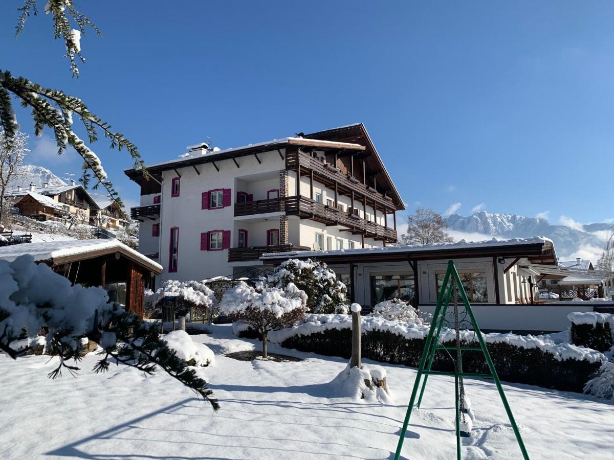 Hotel Latemar Castello-Molina di Fiemme Eksteriør bilde